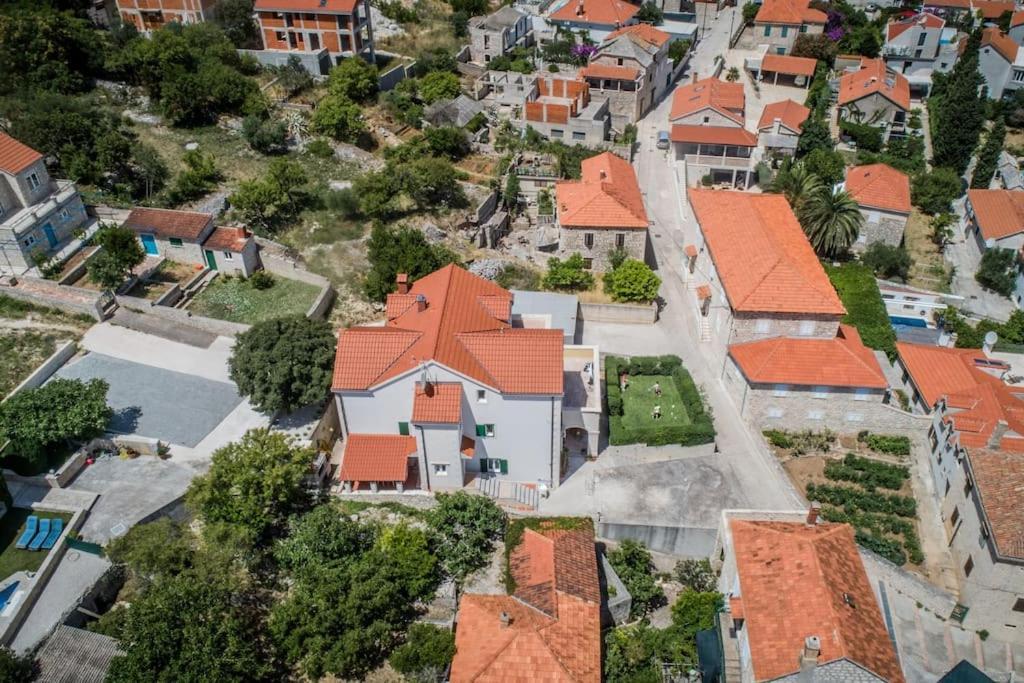 סוטיבאן Peters Apartment מראה חיצוני תמונה