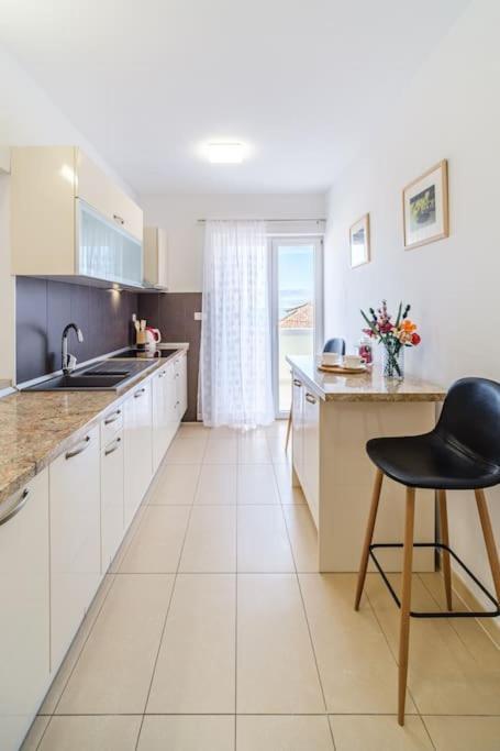 סוטיבאן Peters Apartment מראה חיצוני תמונה