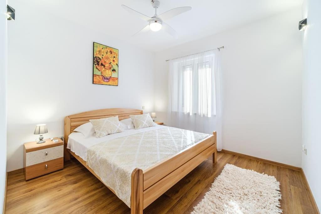 סוטיבאן Peters Apartment מראה חיצוני תמונה